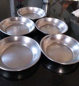 Set of 5 Metal Plates