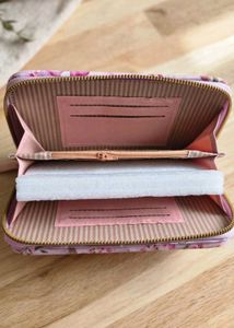 🆕Floral Zip-Around Wallet