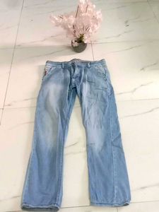 Men's Light Wash Straight Leg Jeans