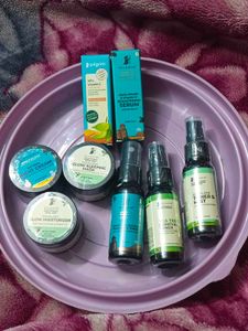 (Pack of 8) Pilgrim Skincare Set