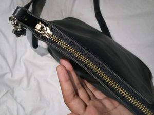 Black Faux Leather sling bag ✨👜