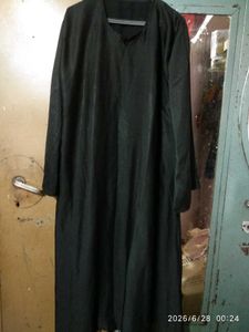 abaya with black stole