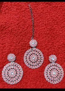 Earrings And Mangtika Set
