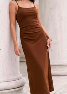 sleeveless bodycon dress