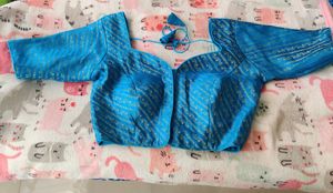 Blue Fully Stitch Padded Blouse Free Size💙