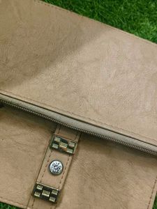 Elegant Women's Wallet
