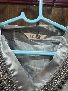 Elegant Grey Embellished Kurta