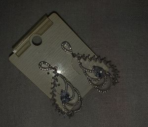 Elegant Crystal Drop Earrings