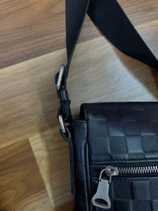 Louis Vuitton Damier Infini District Messenger Bag