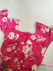 Beautiful Pink Floral Kurta
