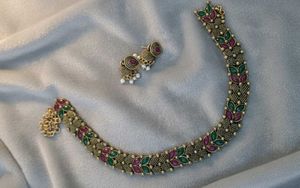 Necklace & Earring Set