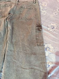 Grey Cargo Jeans - Wide Leg