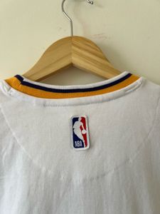 Los Angeles Lakers Graphic T-Shirt