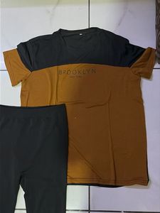 Brooklyn T-Shirt with Black L