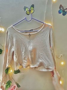 cool Ribbed Zip-Up Crop Top