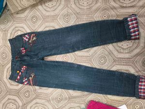 New black denim jeans for 4-7 years girl