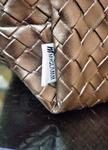 Myglamm Bridal Mekeup Pouch Size Big