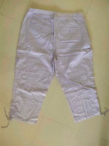 Imported Lavender Capri With Stretchable Waist