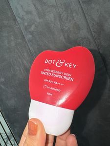 DOT &amp; KEY Tinted Sunscreen SPF 50