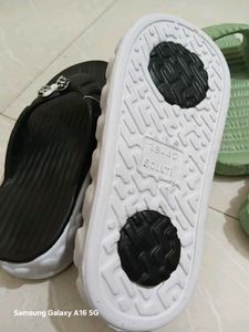 Cute Bow Flip Flops.  2pair slippers
