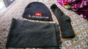 London Hat, Scarf &amp; Socks Set