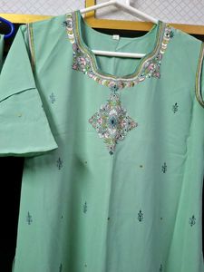 Elegant Mint Green Kurta Set with Intricate Embroi