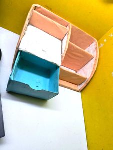 DIY desk organiser