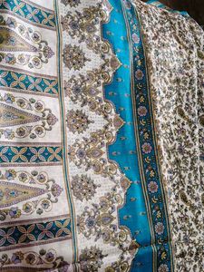 Beautiful Floral Print Saree
