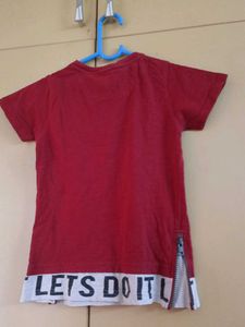 Red Graphic Print T-Shirt