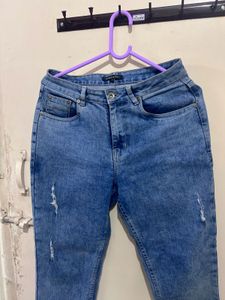 Distressed Mom Jeans Size 28
