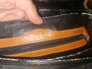 Classic Black &amp; Tan leather  Shoulder Bag