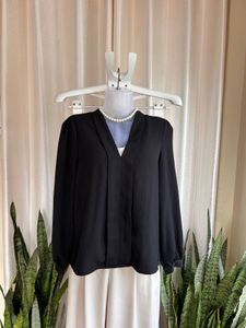 Elegant Black Long Sleeve Blouse