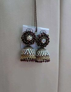 EARRINGS (FREE GIFT BOX)