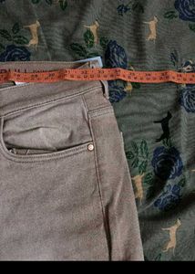 BEIGE JEANS 💯✨⚡