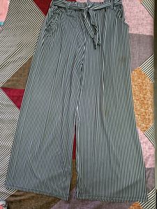 Black & White Striped Palazzo Pants ✅