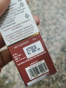 mamaEarth moisture matte lipstick