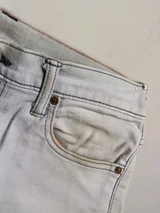 Levi's Light Grey Jeans