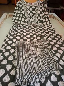 Stylish Kurta Set with Pants