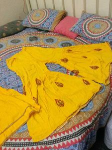 Yellow Kurta Set with Embroidered Detail