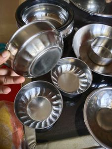 8 piece kitchen items