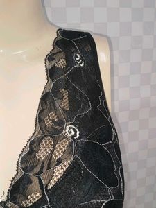 (700)Floral Lace Bralette