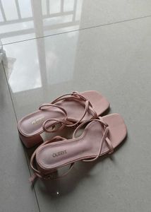 outryt Chic Pink Strappy Block Heel Sandals