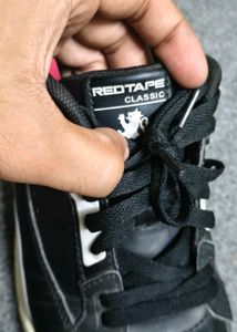 Men's Black Casual Sneakers