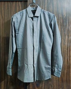 Men's Textured Grey Shirt