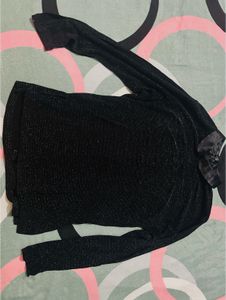 Black Collar Design Top