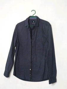 Men's shirt