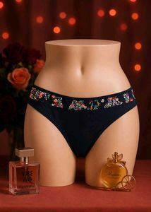 🇳🇿💫🎀Floral print black penty