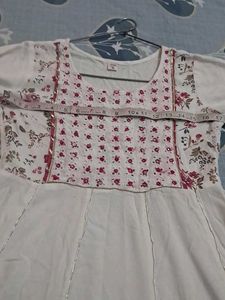White Floral Print Kurta with Dupatta