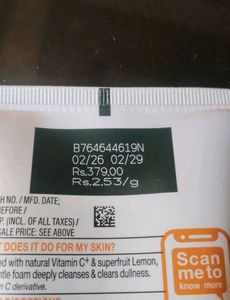 Garnier Bright Complete Vitamin C Face Wash 2pc