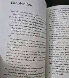It Ends With Us by Colleen Hoover book